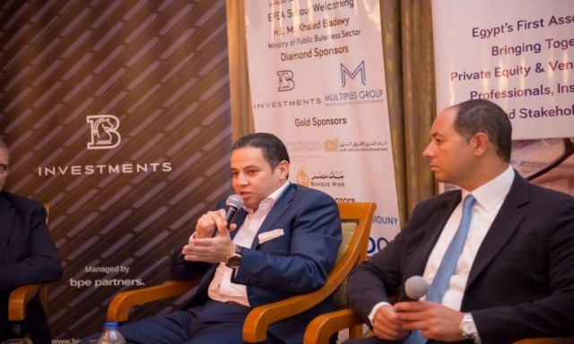 محاولات حكومية لاحتواء أزمة رجل الأعمال محمد العبار مع وزارة قطاع الأعمال