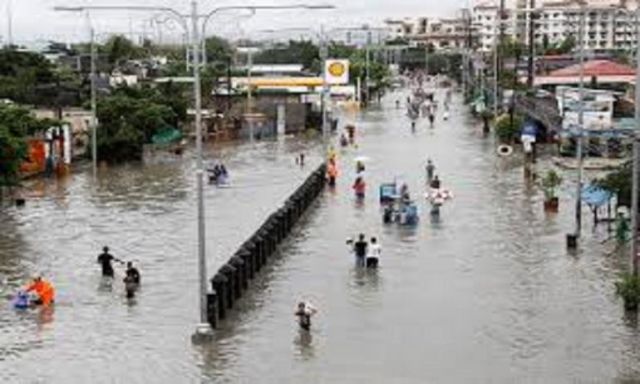 عشرات القتلى جراء فيضانات شديدة تجتاح سريلانكا