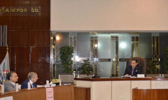 وزير قطاع الأعمال العام يعيد تشكيل مجلس إدارة شركة مصر القابضة للتأمين