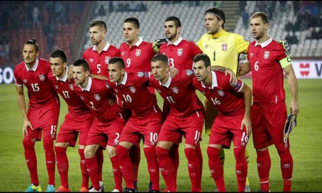 نهاية الشوط الأول بتقدم صربيا على سويسرا 1 - 0