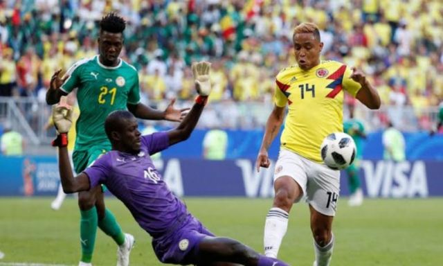 ياري مينا يحرز الهدف الأول لمنتخب كولومبيا فى مرمى السنغال