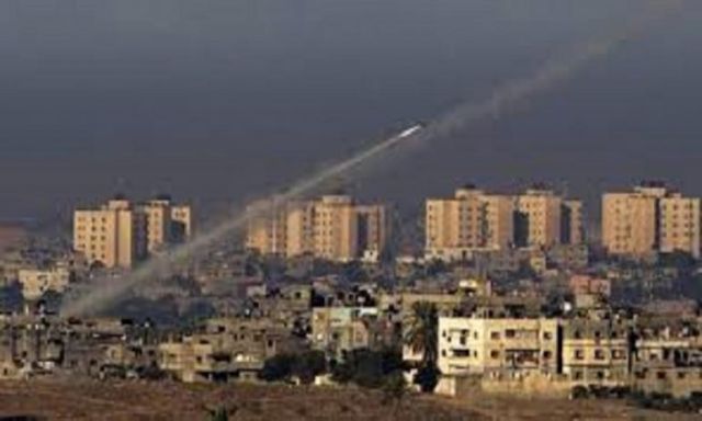 ”هآرتس”: الحكومة الإسرائيلية حولت قطاع غزة إلى أكبر زنزانة انفرادية في العالم