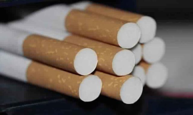 شركات السجائر  العالمية تهدد بالخروج من السوق المصرى ..اعرف السبب