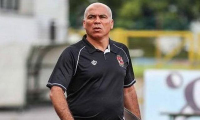 محمد يوسف يفرض الحظر الإعلامى علي لاعبي الأهلي