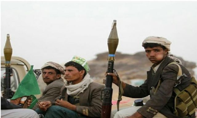 الحوثيون يطردون الأهالي من منازلهم بمديرية الدريهمي بمحافظة الحديدة