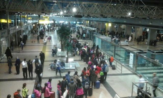 مطار القاهرة يستقبل 13 فوجا سياحيا من إندونيسيا والصين وتايوان