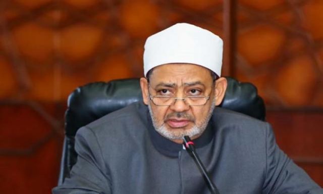 رئيس الحكومة يُهنئ شيخ الازهر بمناسبة حلول عيد الأضحى المبارك