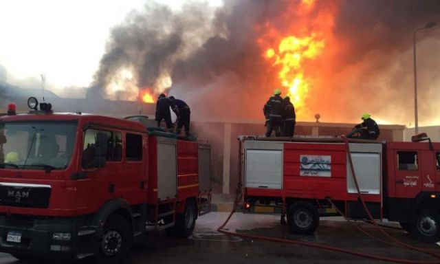 ”الصحة” تعلن إصابة شخص في حريق مصنع مستحضرات التجميل بـ 6 أكتوبر