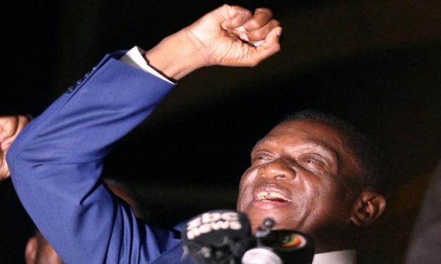 المحكمة الدستورية بزيمبابوى تؤيد فوز منانجاجوا بالانتخابات الرئاسية وتنصيبه خلال 48 ساعة