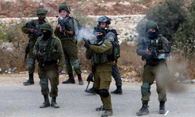 استشهاد شاب فلسطينى وإصابة آخر برصاص الاحتلال الإسرائيلي