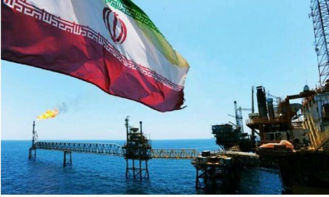 أمريكا تدرس تخفيف العقوبات على الدول المؤيدة النفط الايراني