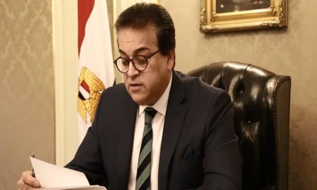 بالأسماء .. وزير التعليم العالي والبحث العلمي يصدر قراراً بتعيينات جديدة بجامعة عين شمس