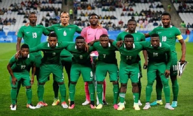 نيجيريا تتصدر مجموعتها في أمم أفريقيا بالفوز على ليبيا