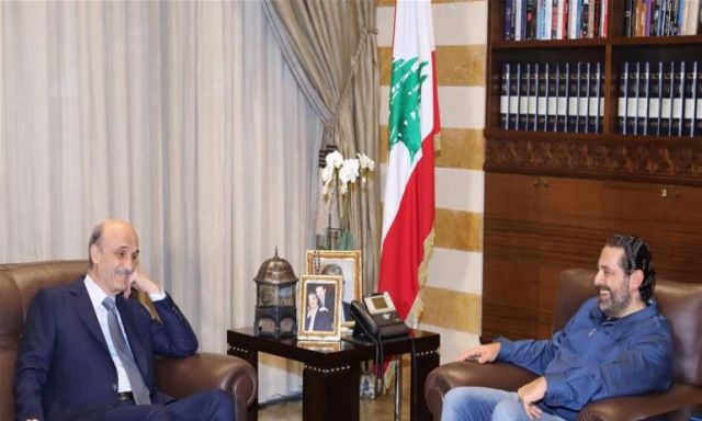 تشكيل الحكومة اللبنانية يدخل مرحلة الانهيار ..والحريرى يحاول انقاذ الموقف