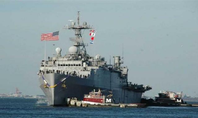 وزارة الدفاع التايوانية: سفينتان حربيتان أمريكيتان تعبران مضيق تايوان