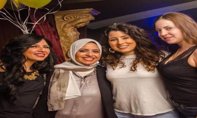 ”الصحاب الجدعان رزق”.. آيتن عامر تحتفل بعيد ميلادها بصحبة أصدقائها