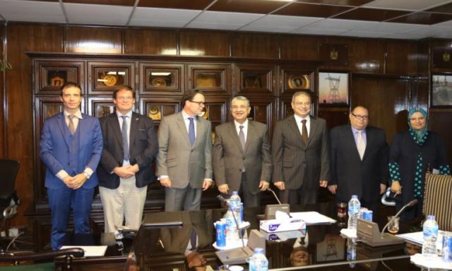 بالصور .. وزير الكهرباء يستقبل المدير الجديد لفرع الوكالة الفرنسية للتنمية (AFD) بمصر