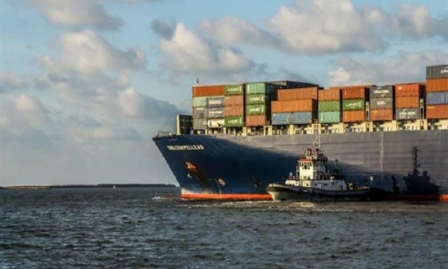 ننشر حركة الصادرات والواردات بميناء دمياط اليوم