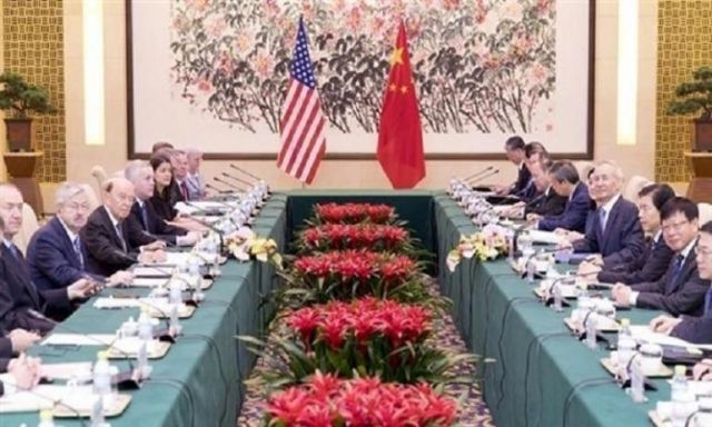 وزارة التجارة الصينية: محادثات هاتفية ”إيجابية” مع الولايات المتحدة