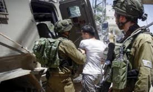 الجيش الإسائيلي يعتقل 8 فلسطينيين في الضفة الغربية