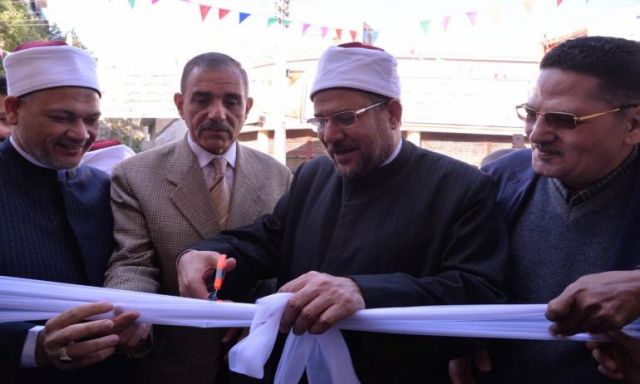وزير الأوقاف ومحافظ أسيوط يفتتحان مسجد