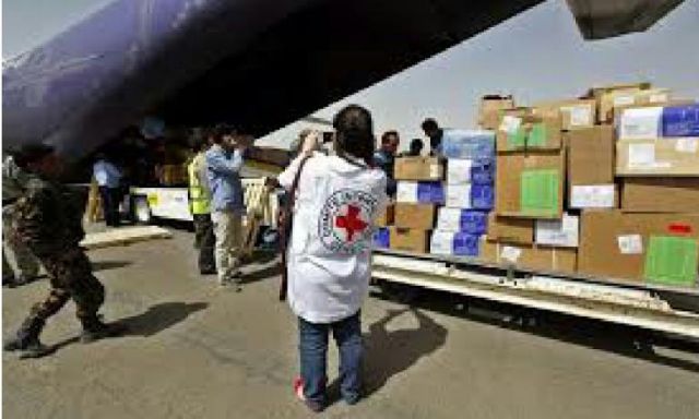 برنامج الغذاء العالمي يتهم الحوثيين بسرقة المساعدات المقدمة لليمنيين