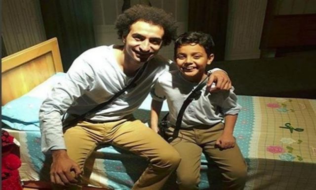 الطفل أحمد السيسي شقيق علي ربيع في مسلسل ”فكرة بمليون جنيه”