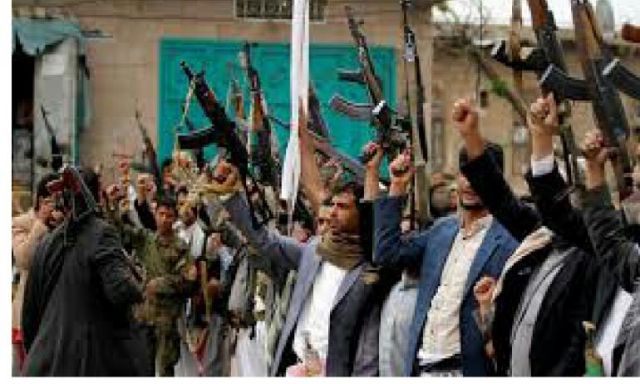 اشتباكات بين مجموعتين من الحوثيين وانفجارات في صنعاء