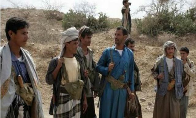 الحوثيون يفرضون إتاوات على البنوك لتمويل عملياتهم