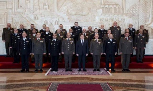 وزير الدفاع يقدم التهنئة لوزيرالداخلية بمناسبة الإحتفال بعيد الشرطة ال67