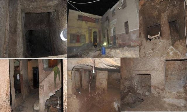التنقيب عن الآثار أسفل منزل يقود شرطة السياحة لكشف ”مقبرة أثرية” بالقرب من منطقة أهرامات الجيزة