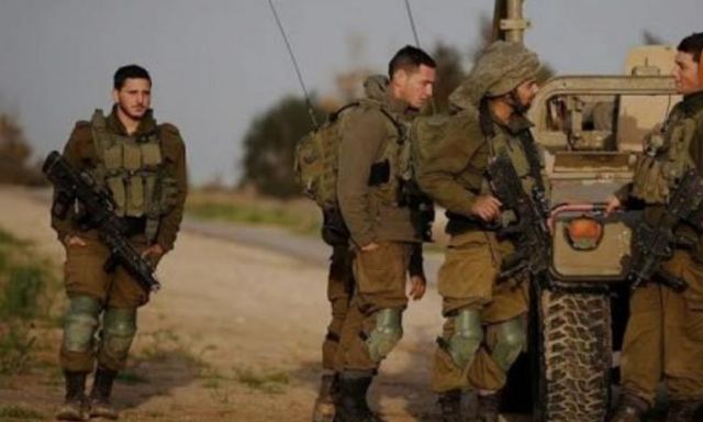الجيش الاسرائيلي يعتقل ١٦ فلسطينيا في الضفة الغربية