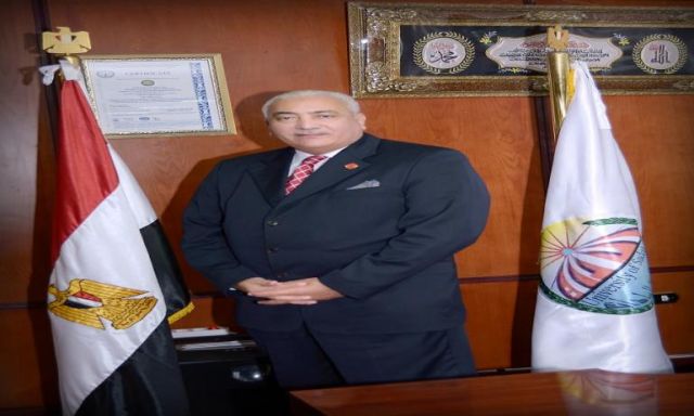 رئيس جامعة السادات ينعي ضحايا حادث قطار محطة مصر