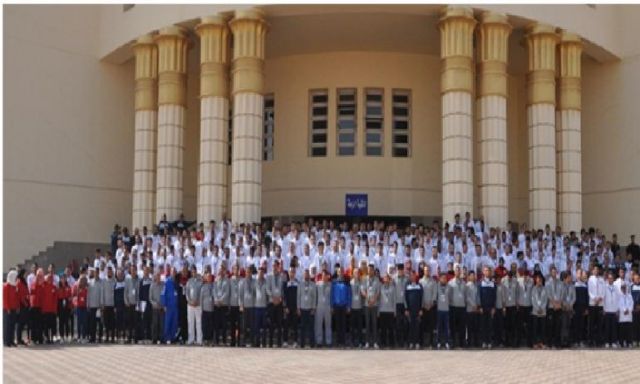 شباب الجامعات المصرية يتعايشون يوماً كاملاً مع طلبة كلية الشرطة بمشاركة طلبة ” الحربية والبحرية ”