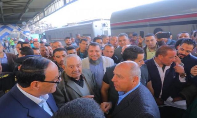 وزير النقل يتفقد محطة مصر وورش صيانة الجرارات ”ايرماس”