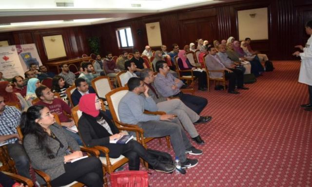 رفع كفاءة الباحثين المصريين بكليات الطب والصيدلة بالتعاون مع المعهد القومي للتدريب بوزارة الصحة
