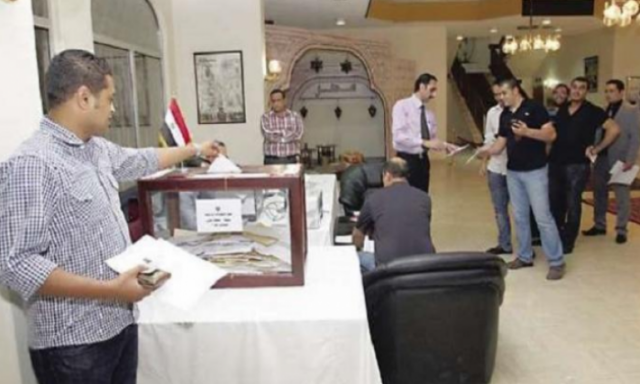 رئيس اللجنة العليا للانتخابات يكشف تفاصيل تصويت المصريين بالخارج على التعديلات الدستورية