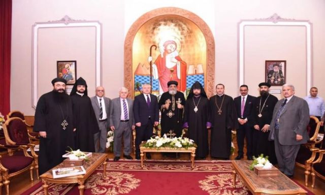 وفد الكنيسة الأرمينية يهنئ البابا بعيد القيامة