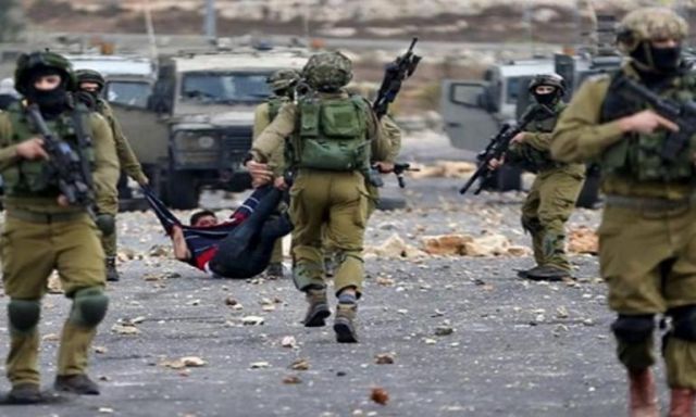 الصحة الفلسطينية: إصابة 14 شخصا برصاص قوات الاحتلال فى غزة