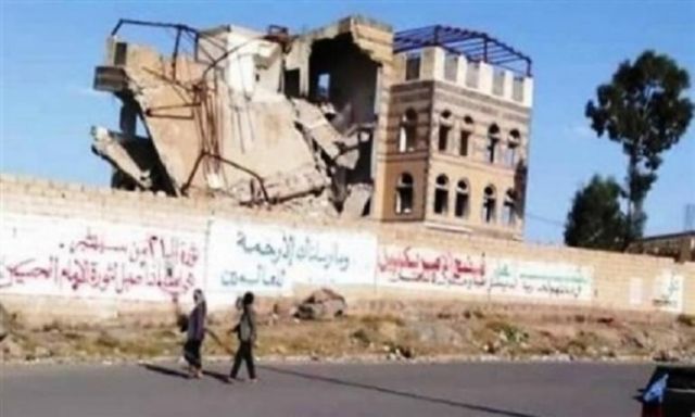 تفجير منزل والد وزير الدفاع اليمني