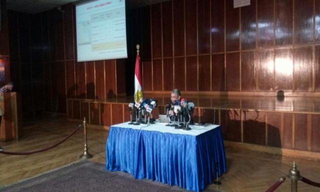 وزير الكهرباء يفتتح المؤتمر الصحفي للاعلان عن الزيادة الجديدة في الأسعار