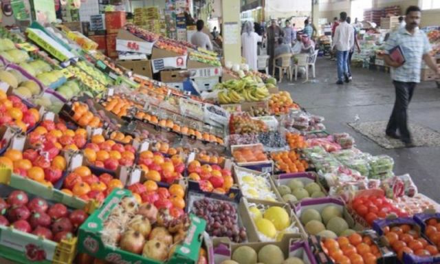 أسعار الفاكهة مستقرة بسوق الجملة فى العبور