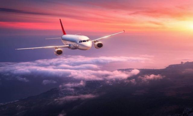 أستراليا وهولندا تحظران رحلات الطيران المدني فوق مضيق هرمز