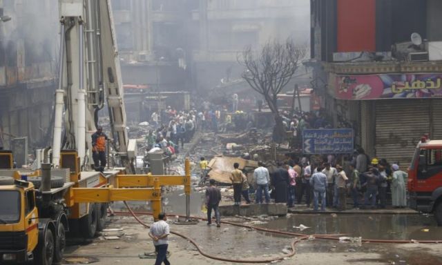 الحماية المدنية تسيطر على حريق المحلات التجارية بمنطقة العتبة