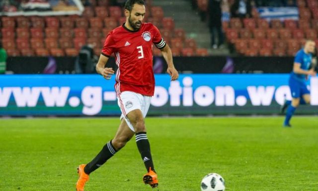 أحمد المحمدى أحسن لاعب فى مباراة مصر وأوغندا
