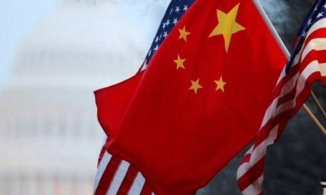 الولايات المتحدة تجري محادثات تجارية مع الصين وتضع الخلافات جانبا