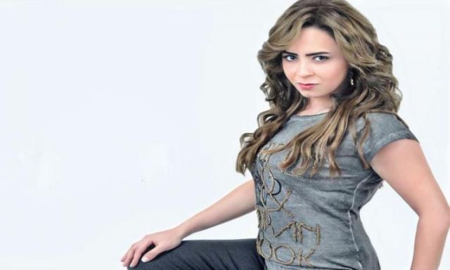 ياسمين نيازي تستعد لتقديم أغنية سينجل وتتمنى عمل ”ديو” مع بهاء سلطان