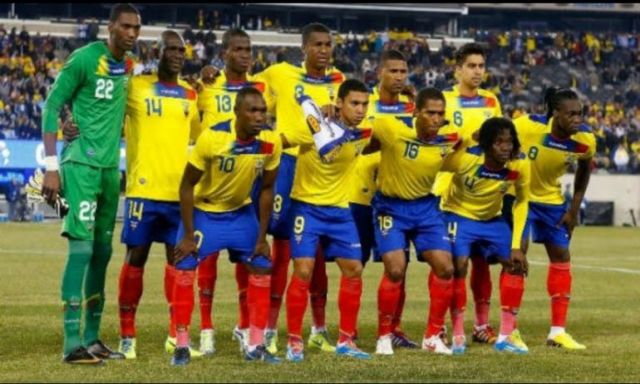 منتخب الإكوادور يفك ارتباطه بالمدرب جوميز