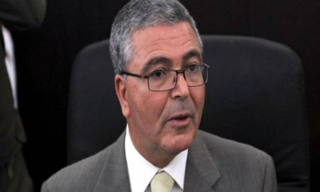 وزير الدفاع التونسي يعلن ترشحه لانتخابات الرئاسة في 15 سبتمبر