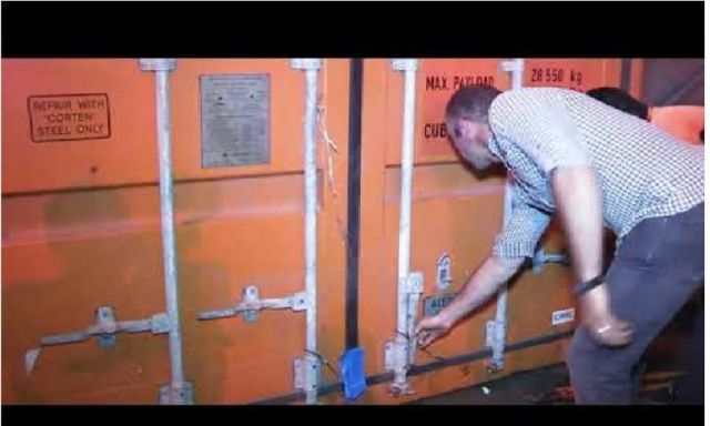 بالفيديو .. إحباط محاولة تهريب 2 مليون عبوة أدوية بشرية مدعمة داخل حاوية عبر ميناء الإسكندرية